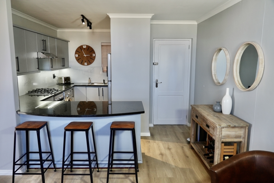 To Let 2 Bedroom Property for Rent in Century City Western Cape
